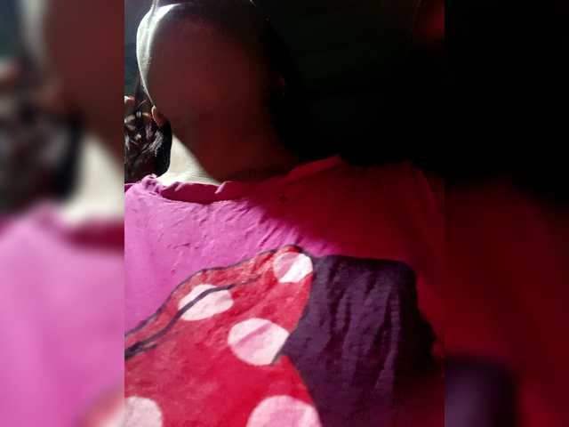 candicelovee's BongaCams show and profile