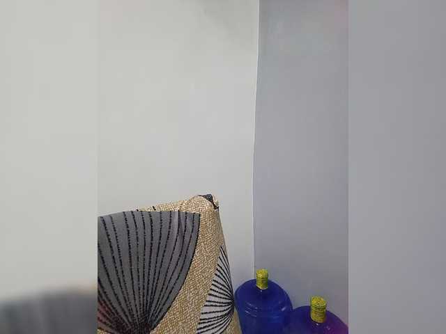 candicelovee live cam on BongaCams
