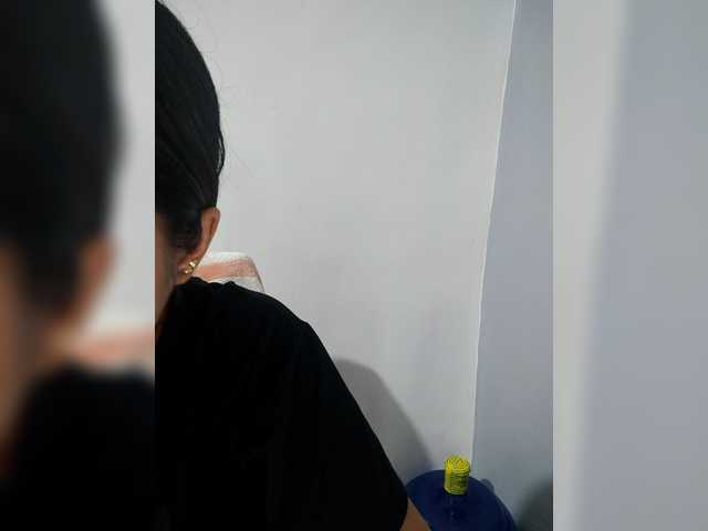 candicelovee live cam on BongaCams