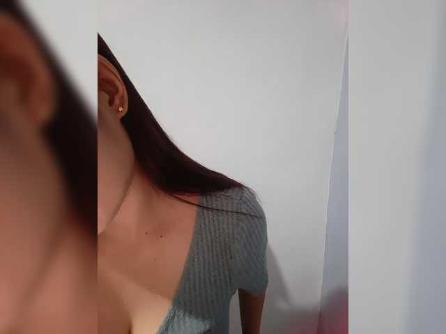 candicelovee live cam on BongaCams