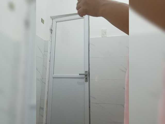 candicelovee live cam on BongaCams