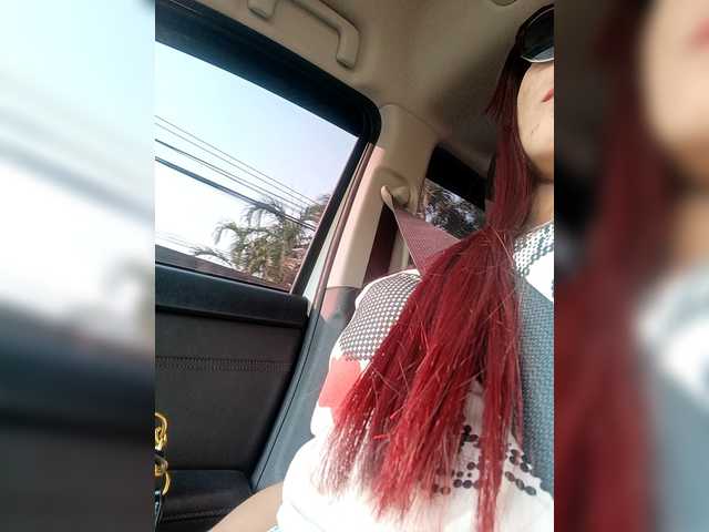 candicelovee's BongaCams show and profile