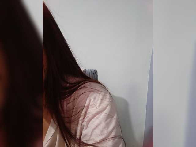 candicelovee live cam on BongaCams