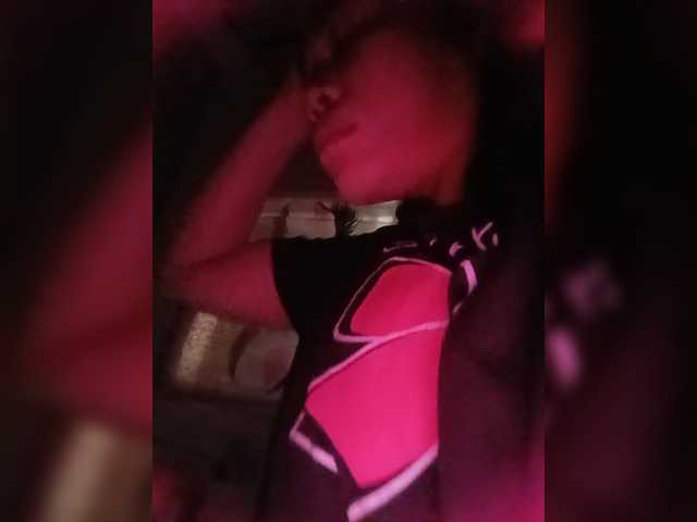 candicelovee live cam preview
