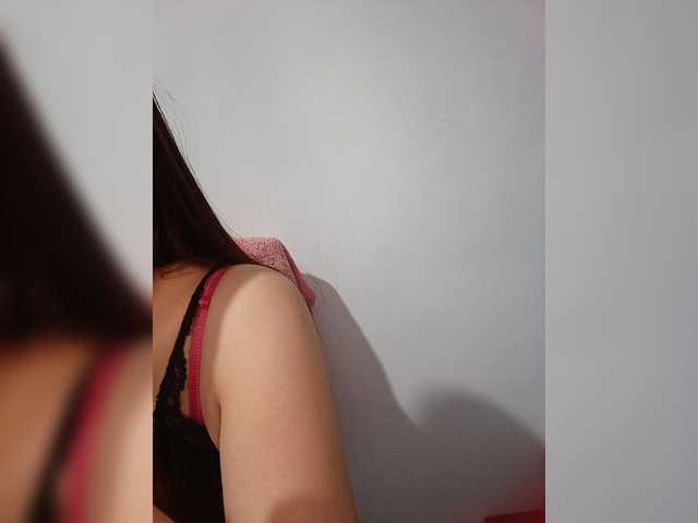 candicelovee live cam on BongaCams