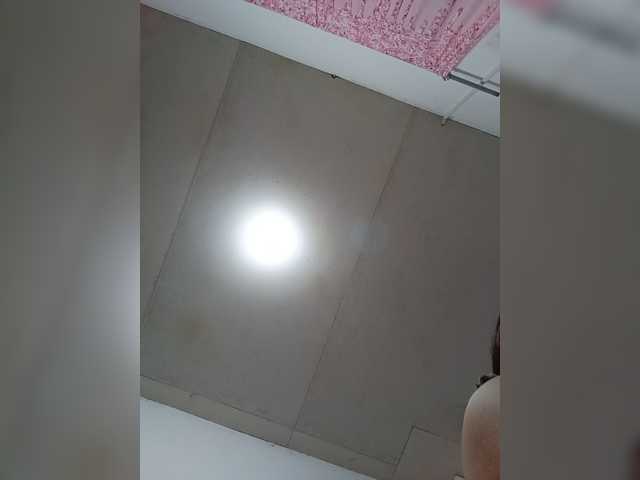 candicelovee live cam preview