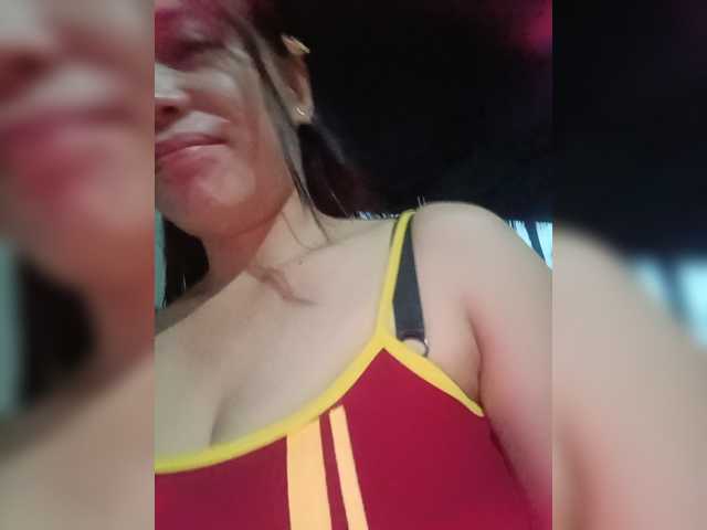 candicelovee, live now on BongaCams
