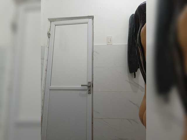 Candicelovee live cam