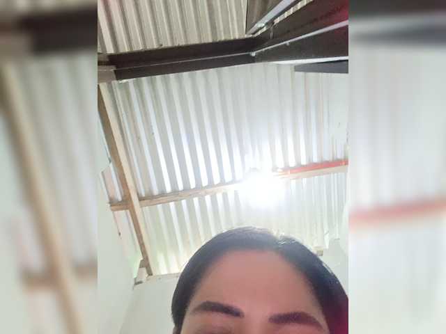 candicelovee live cam on BongaCams
