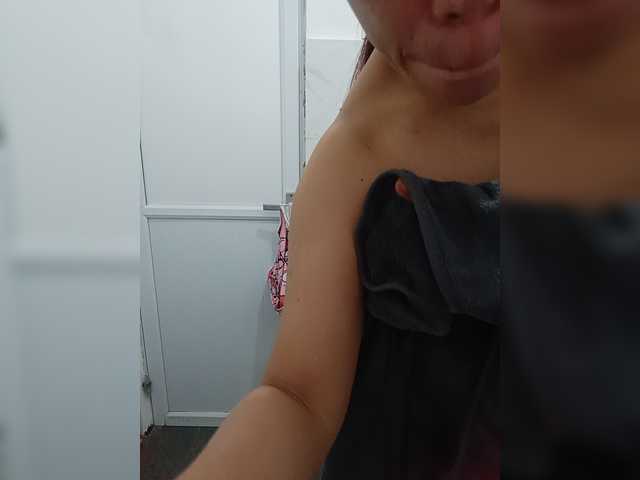 candicelovee live cam on BongaCams