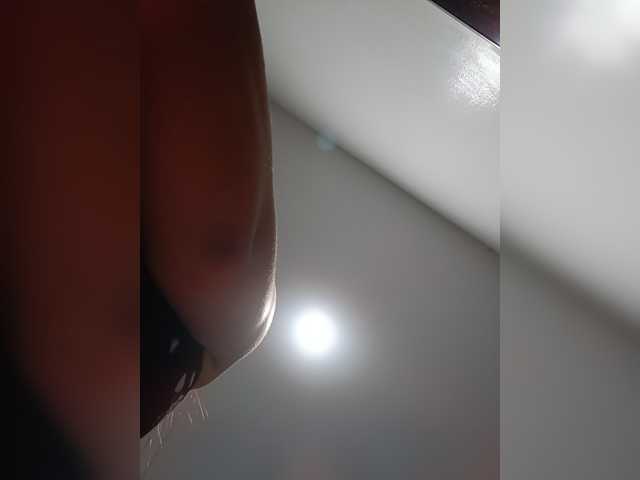 candicelovee live cam preview
