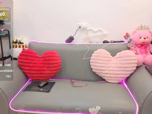 candicelovee live cam on BongaCams
