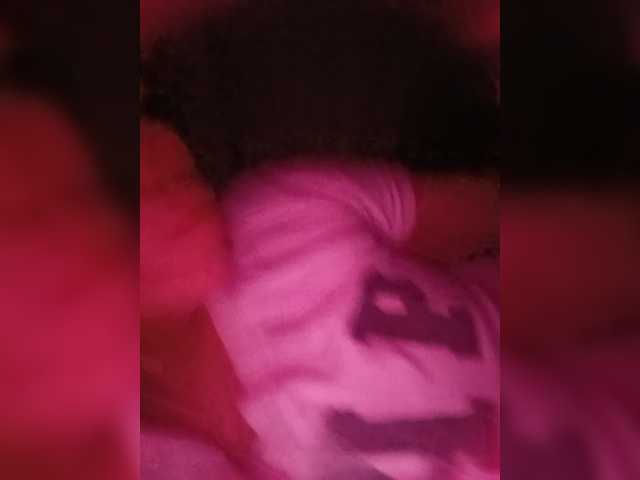 candicelovee live cam on BongaCams