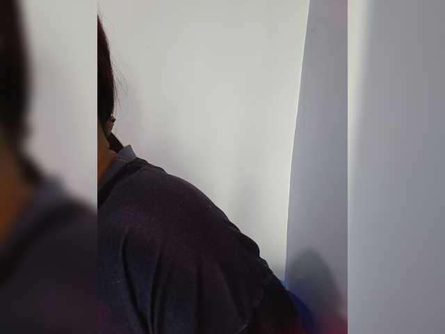 candicelovee live cam on BongaCams