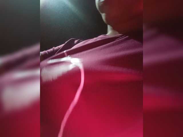 candicelovee live cam on BongaCams