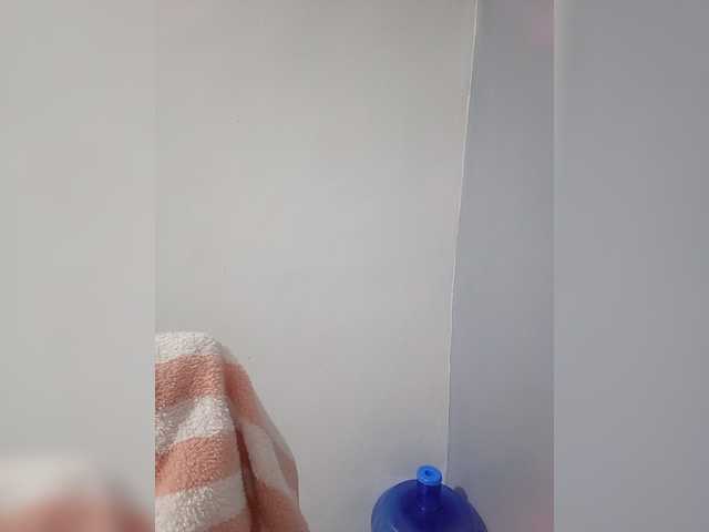 candicelovee live cam on BongaCams