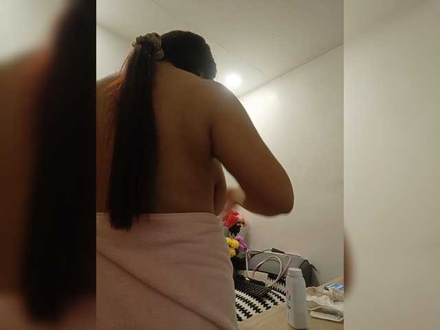 candicelovee live cam on BongaCams