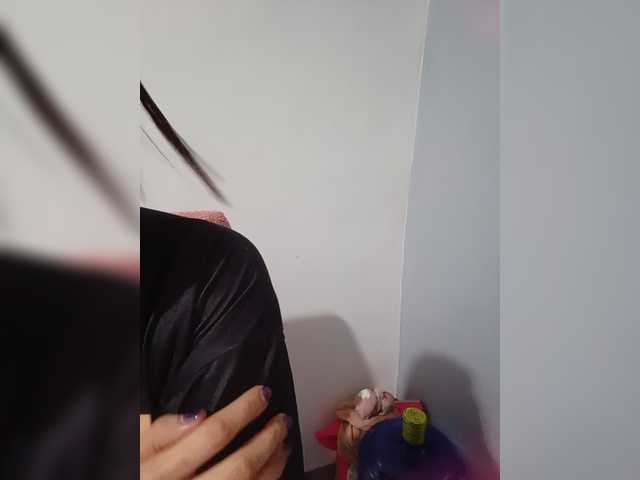 candicelovee live cam on BongaCams