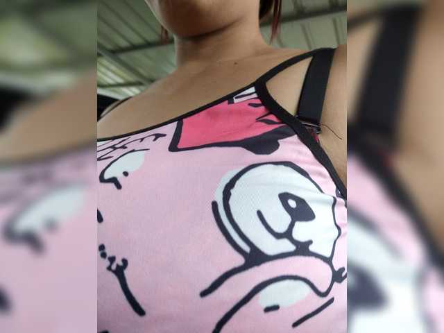 candicelovee live cam on BongaCams