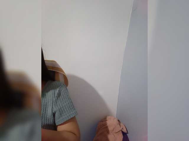 candicelovee live cam on BongaCams