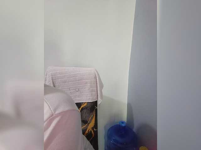 candicelovee, en vivo ahora en BongaCams