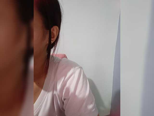 candicelovee live cam on BongaCams