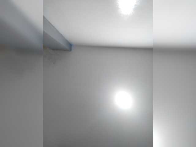 candicelovee live cam on BongaCams