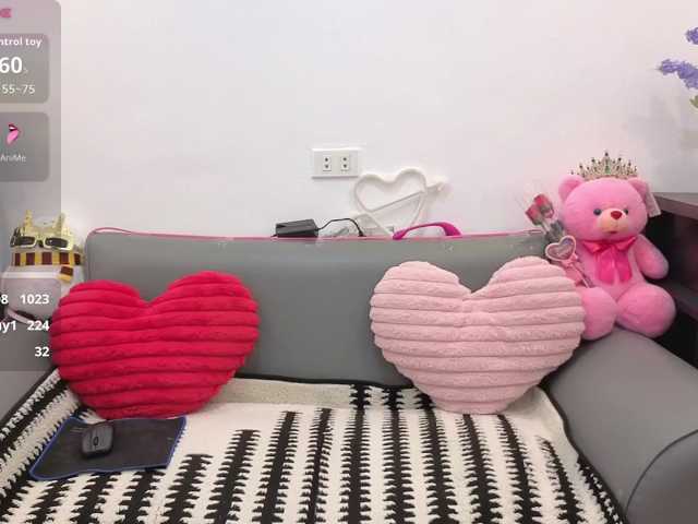 candicelovee live cam on BongaCams