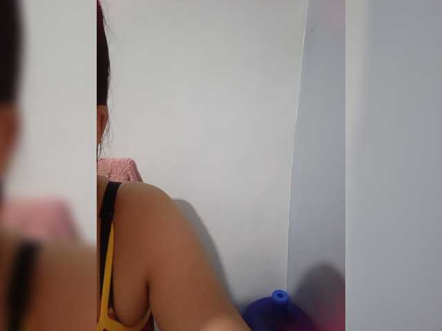 candicelovee live cam preview