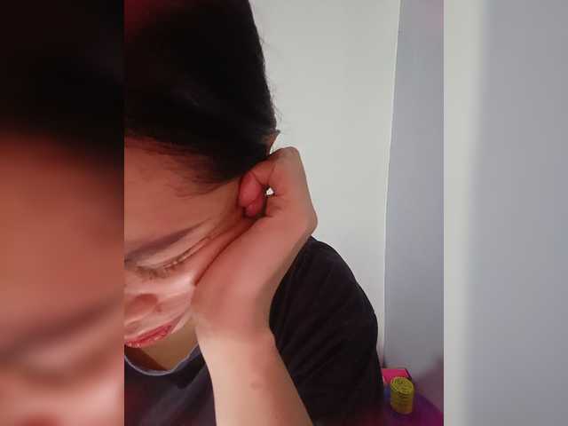 candicelovee live cam on BongaCams