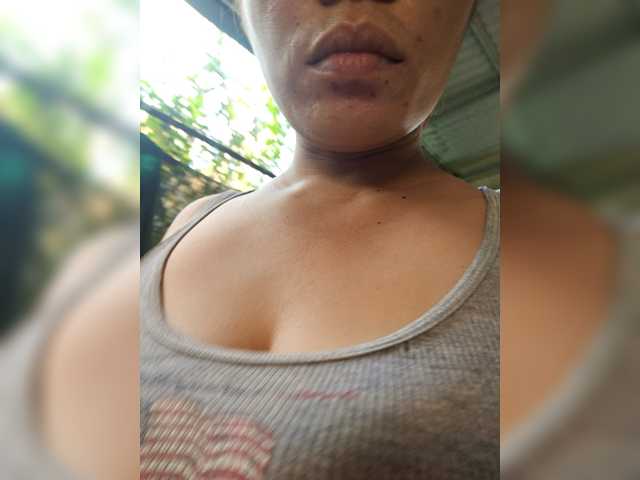 candicelovee, en directo ahora en BongaCams