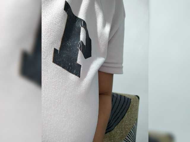 candicelovee's BongaCams show and profile