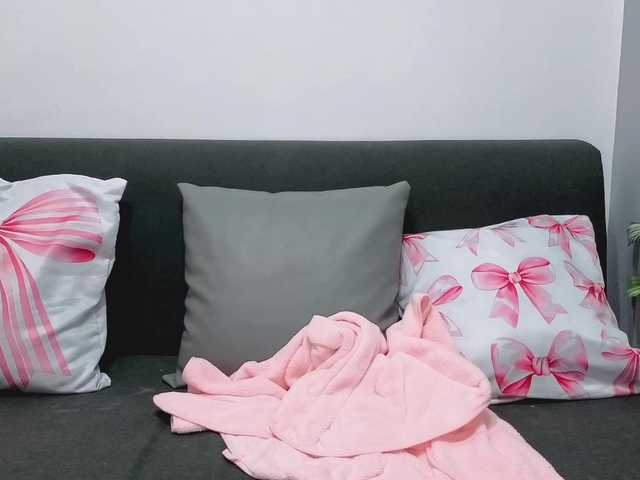 candicelovee live cam on BongaCams