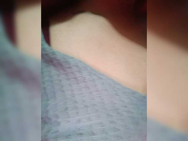 candicelovee live cam on BongaCams