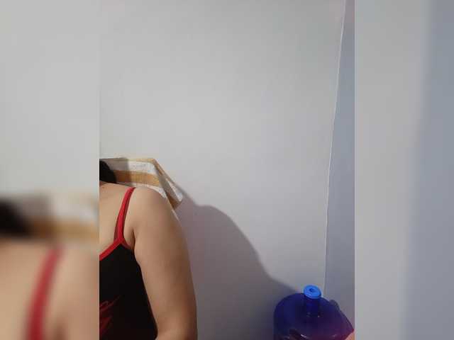 candicelovee live cam on BongaCams
