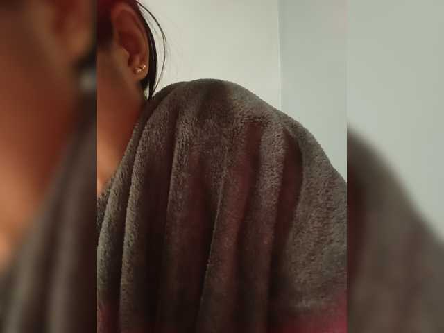 candicelovee live cam on BongaCams