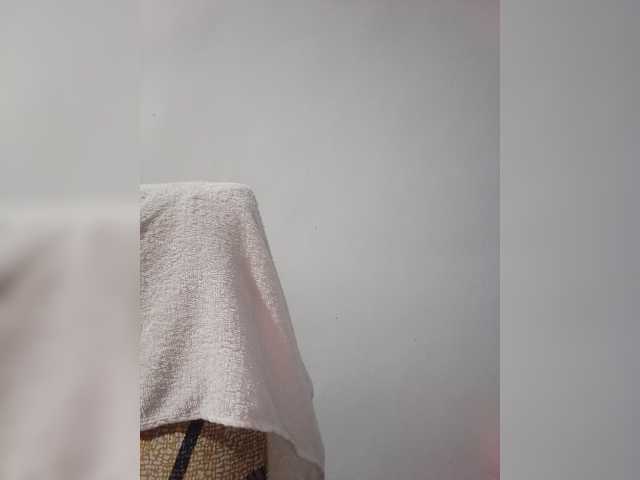 candicelovee live cam on BongaCams