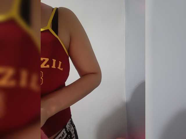 candicelovee, live now on BongaCams