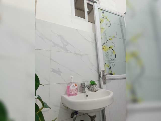 candicelovee, live now on BongaCams