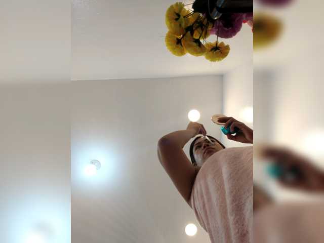 candicelovee live cam on BongaCams
