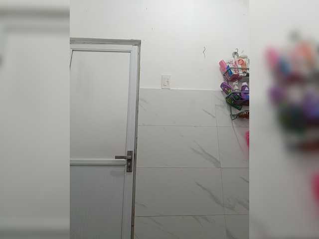 candicelovee live cam on BongaCams