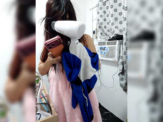 candicelovee live cam on BongaCams