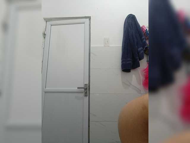 candicelovee live cam preview