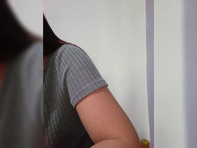 candicelovee, en vivo ahora en BongaCams