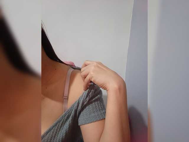 candicelovee live cam on BongaCams