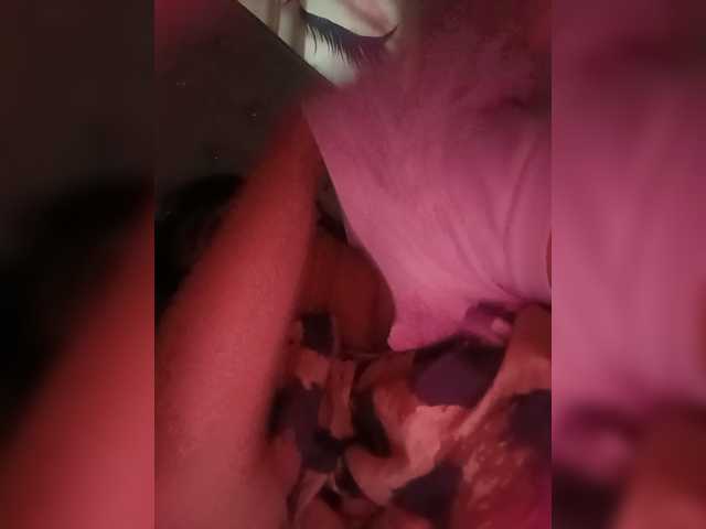 candicelovee live cam on BongaCams