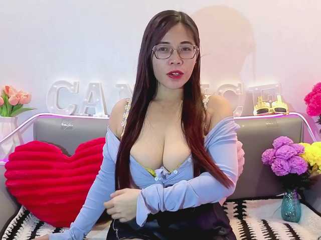 candicelovee live cam on BongaCams