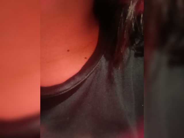 candicelovee live cam on BongaCams