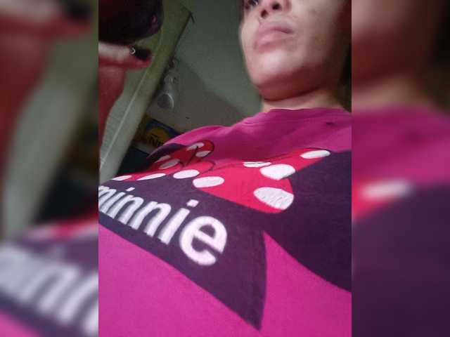 candicelovee live cam on BongaCams