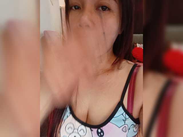 candicelovee live cam on BongaCams
